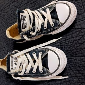 Black Converse